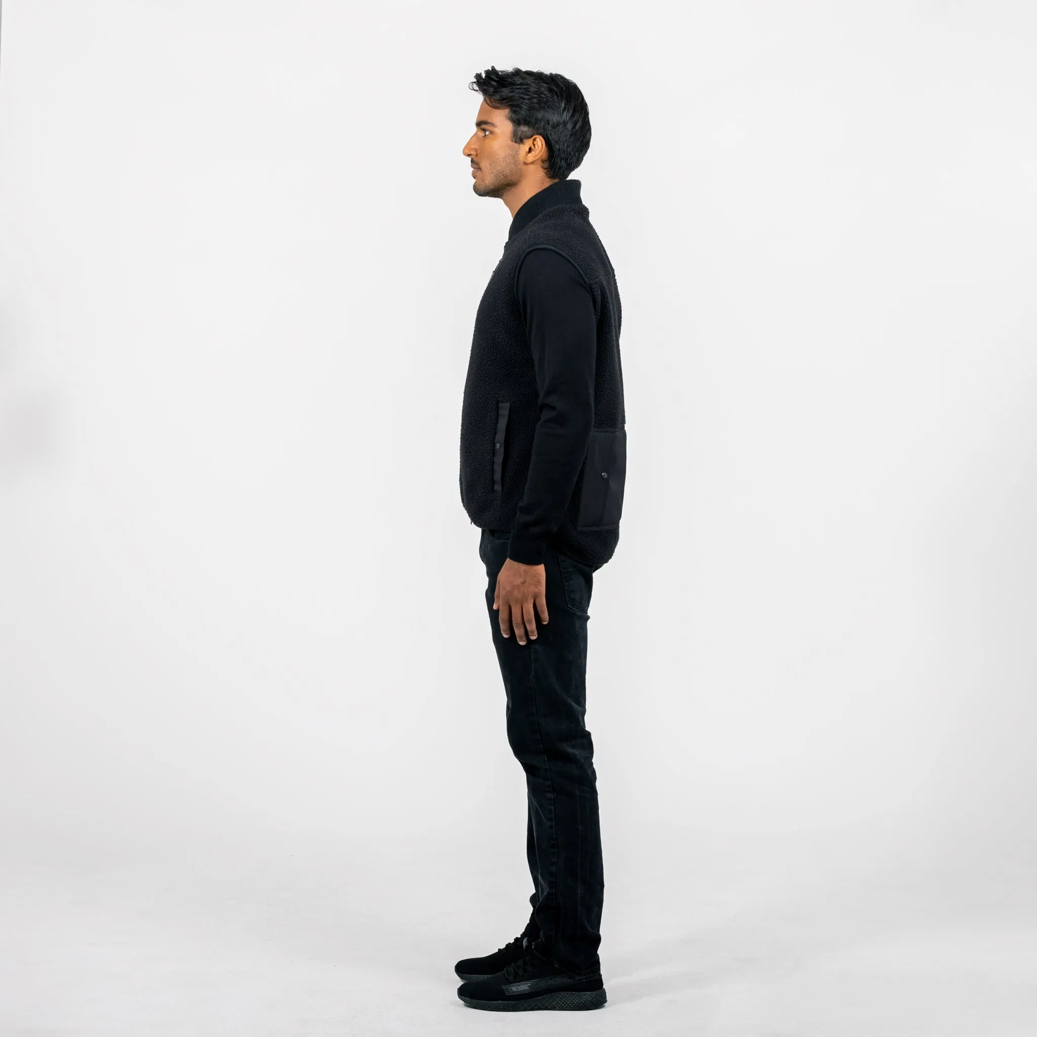 Sutton Vest Jet Black